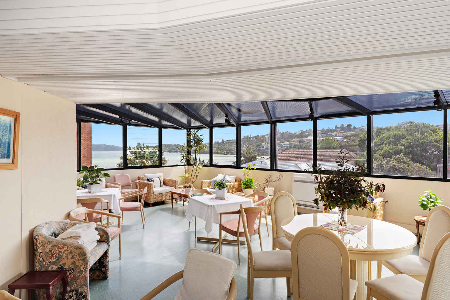 Rose Bay Towers Village    624-634 New South Head Rd Rose Bay