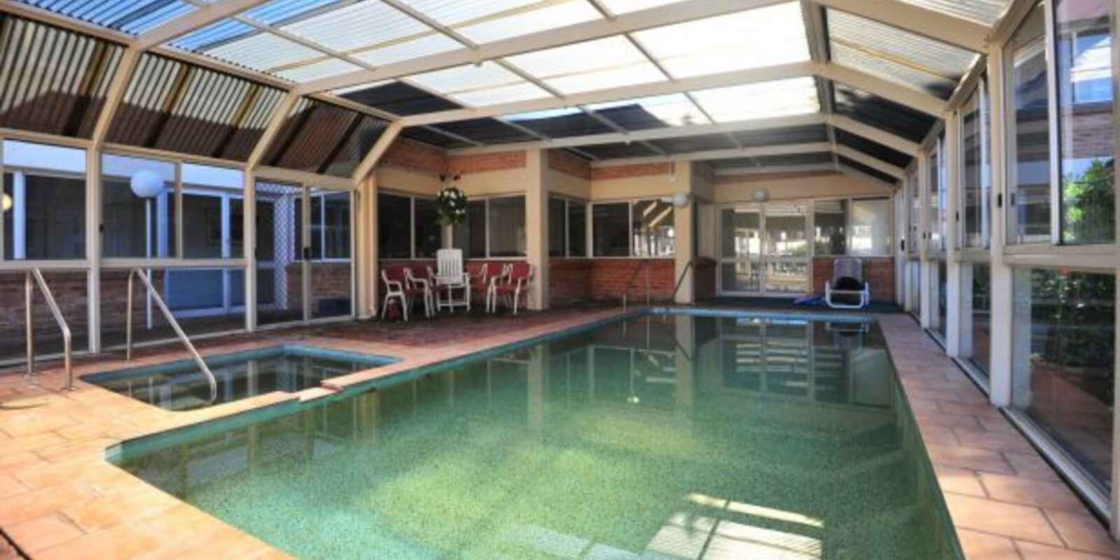 Lindfield Mannor 1-7  Bent St Lindfield