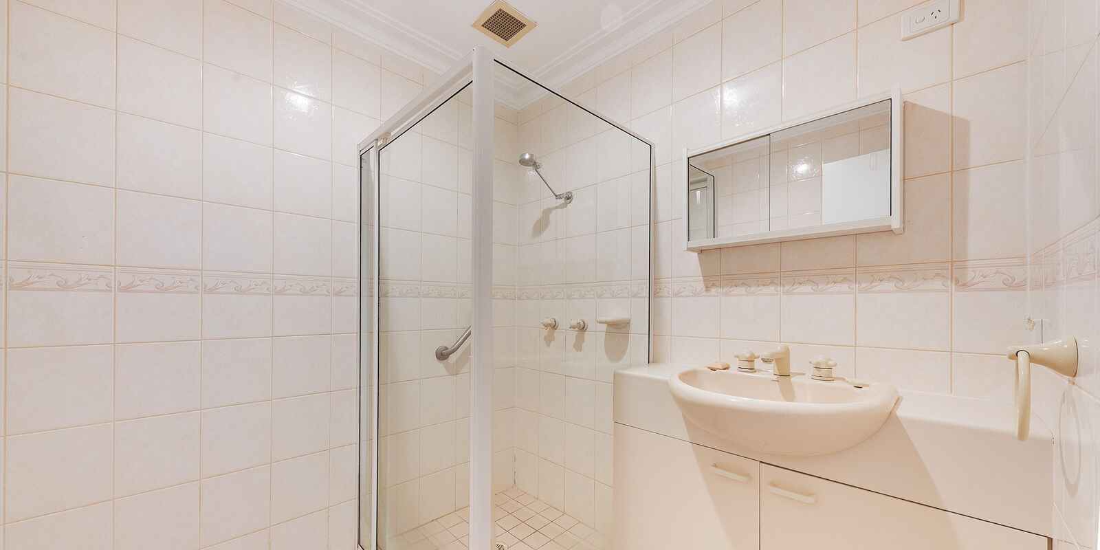 32/244 Mowbray Rd Chatswood