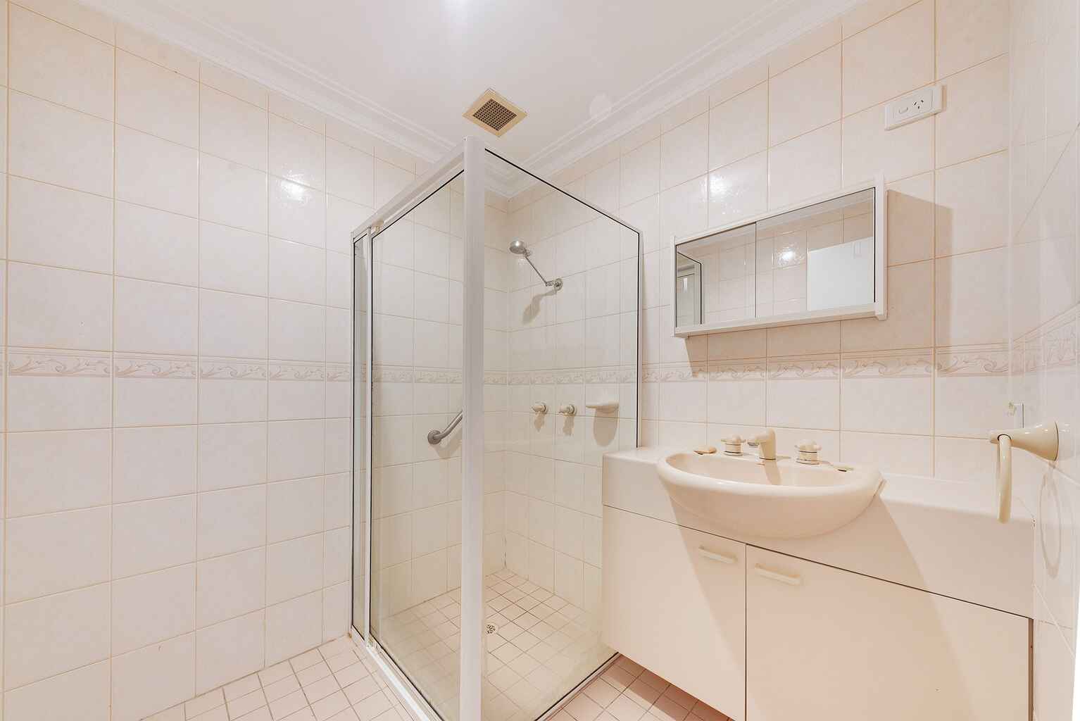 32/244 Mowbray Rd Chatswood