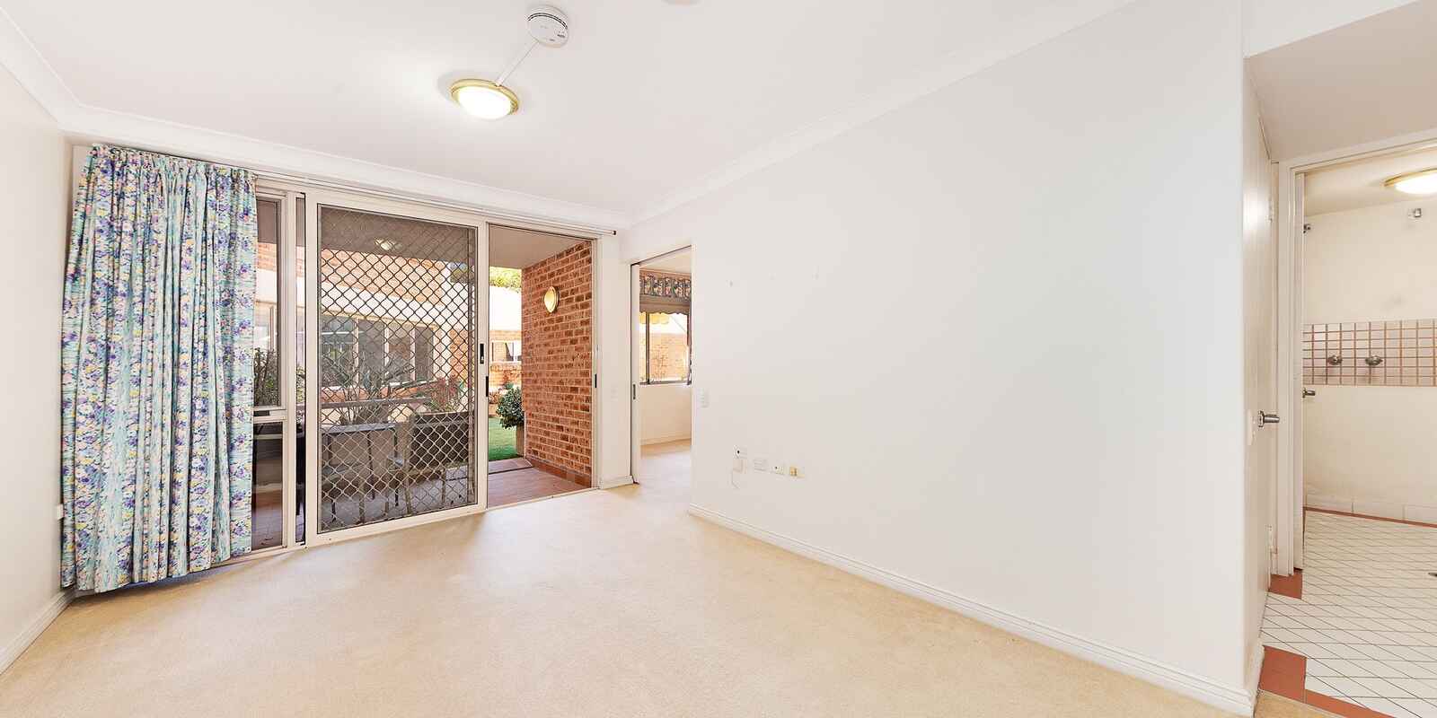 3/1 - 7 Bent St Lindfield