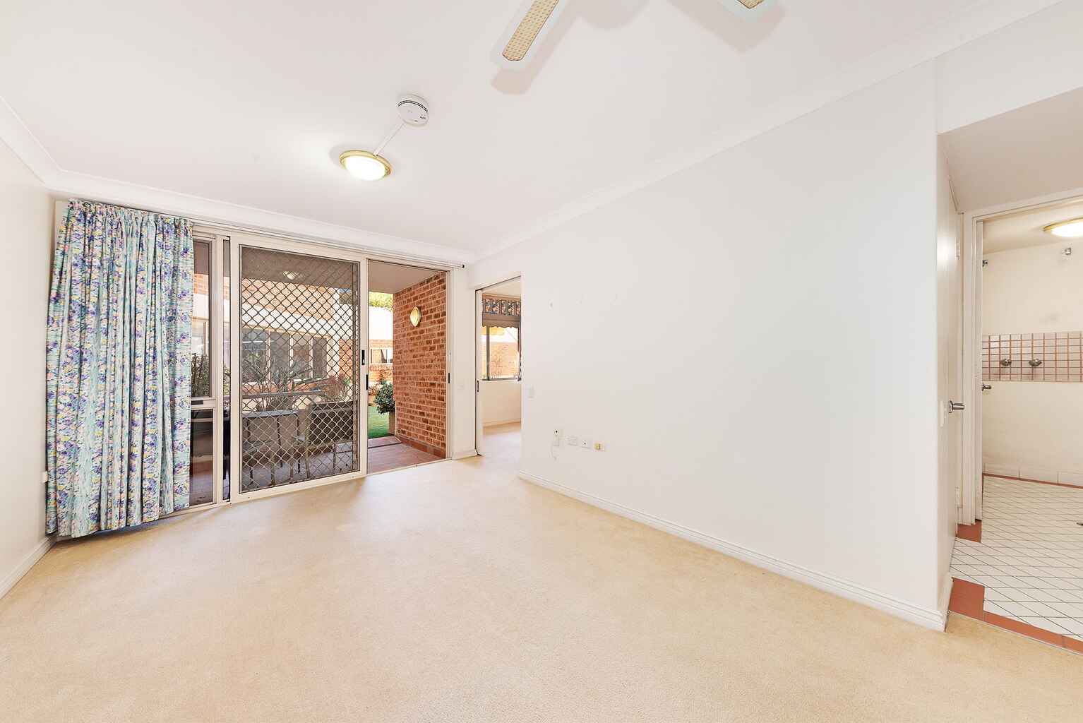 3/1 - 7 Bent St Lindfield