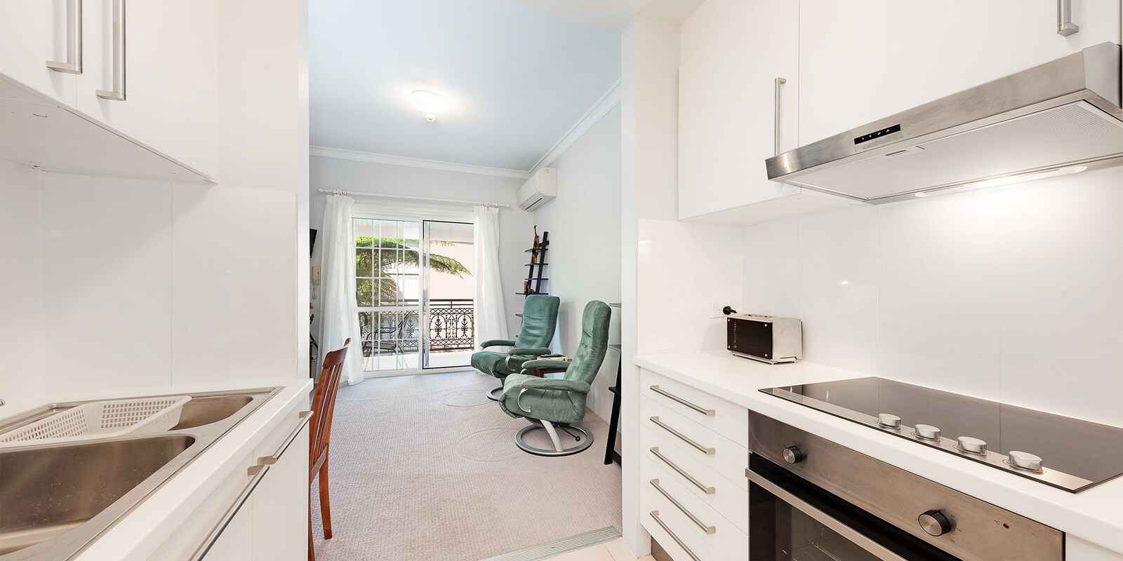 13/244 Mowbray Rd Chatswood