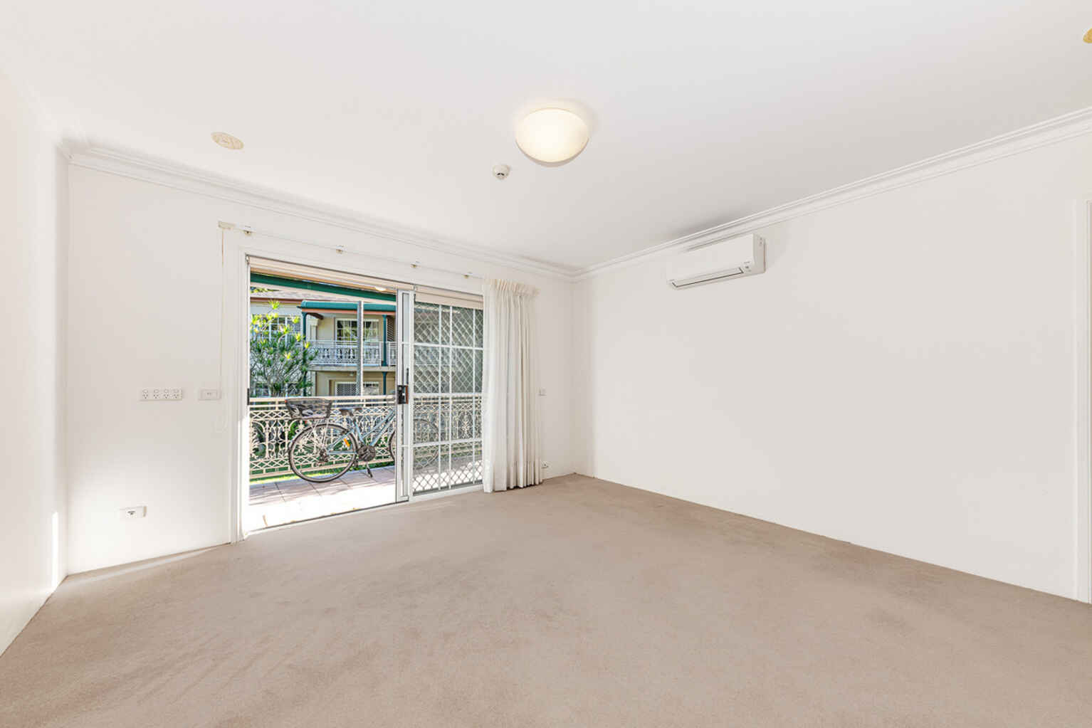 26/244 Mowbray Road Chatswood