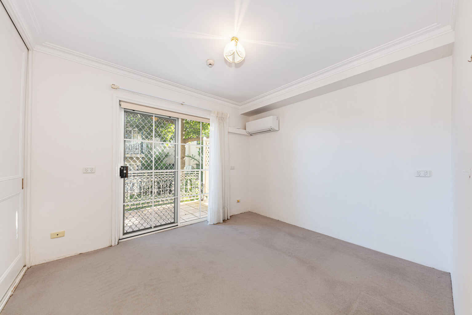 26/244 Mowbray Road Chatswood