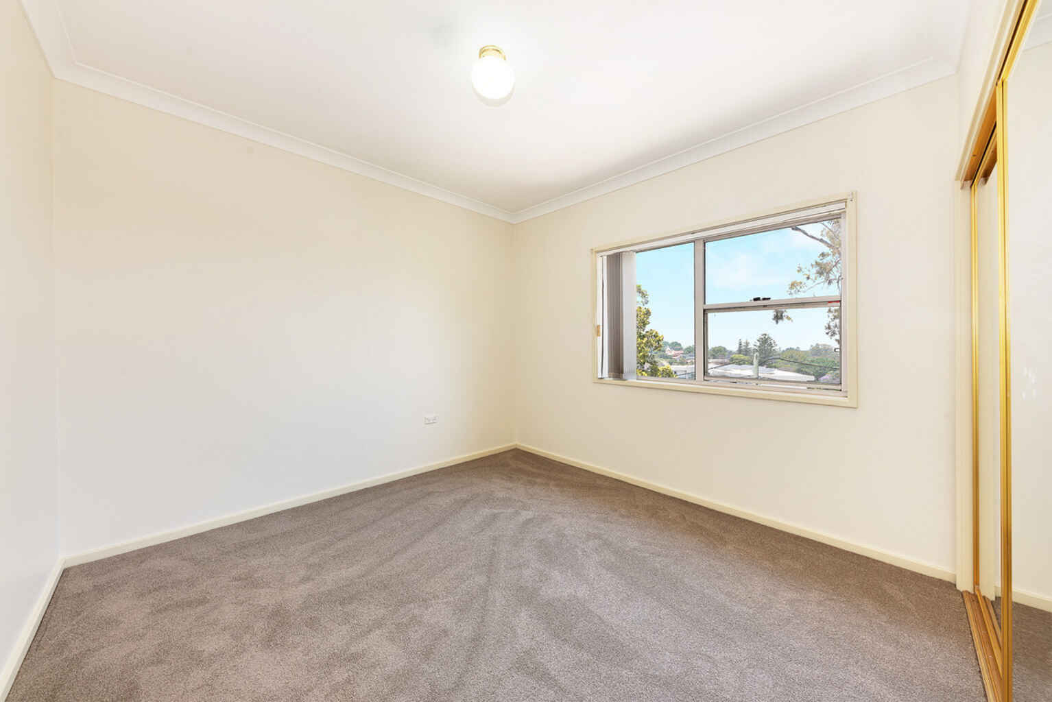 59/15-17 Wyoming Avenue Oatlands