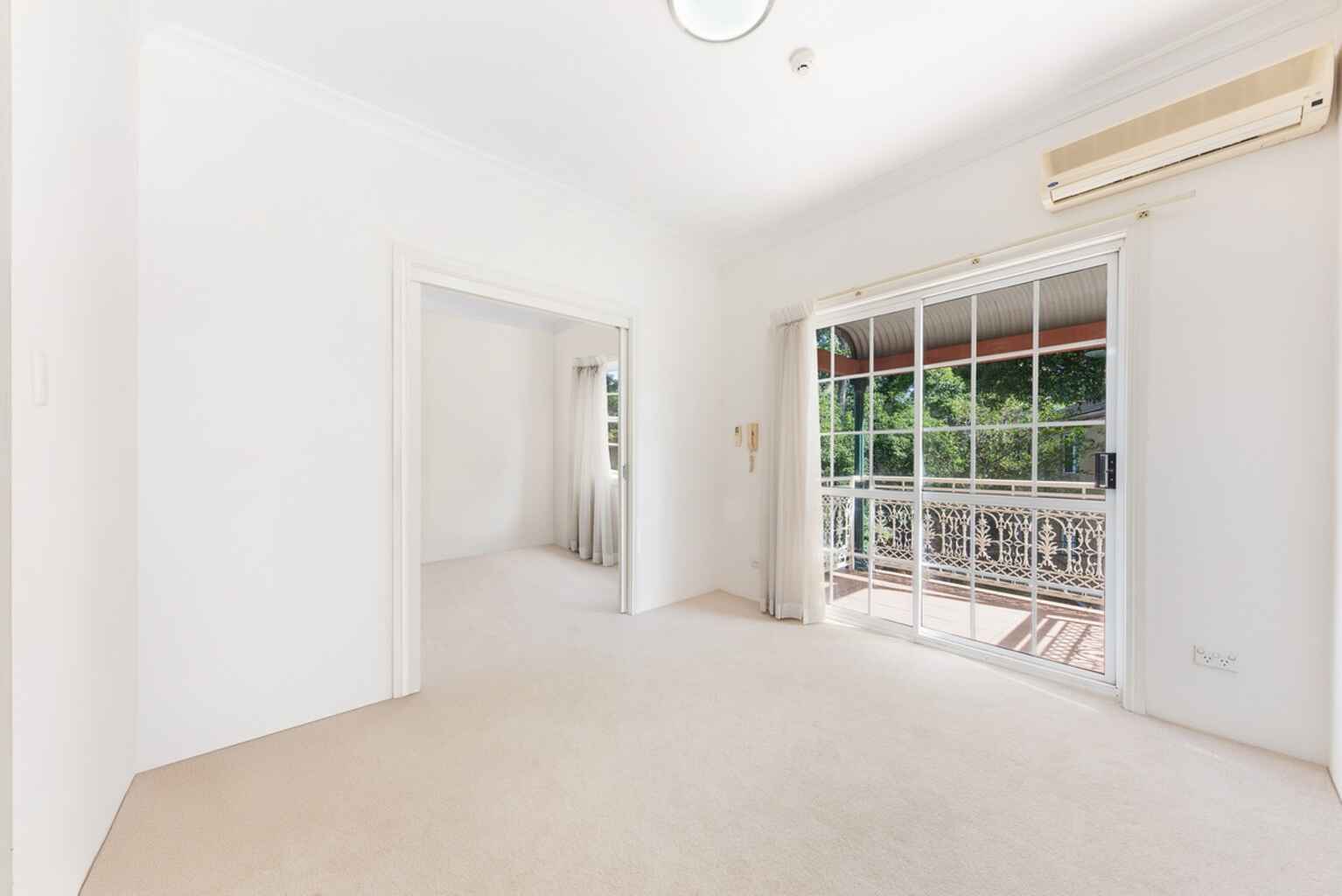 19/244 Mowbray Road Chatswood