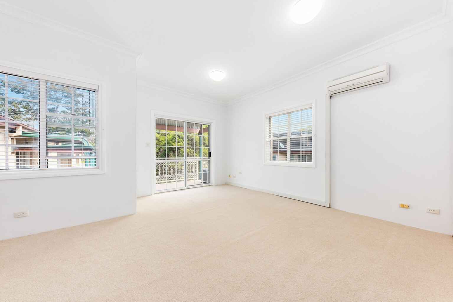 12/244 Mowbray Road Chatswood