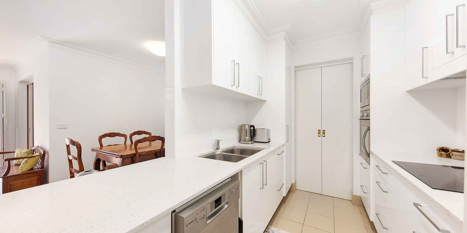 42/244 Mowbray Road Chatswood