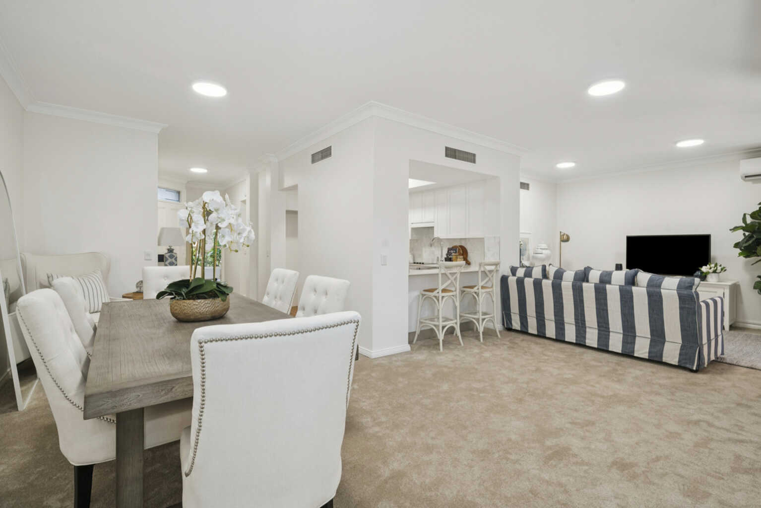 37/6 Hale Road Mosman 37/6 Hale Road Mosman