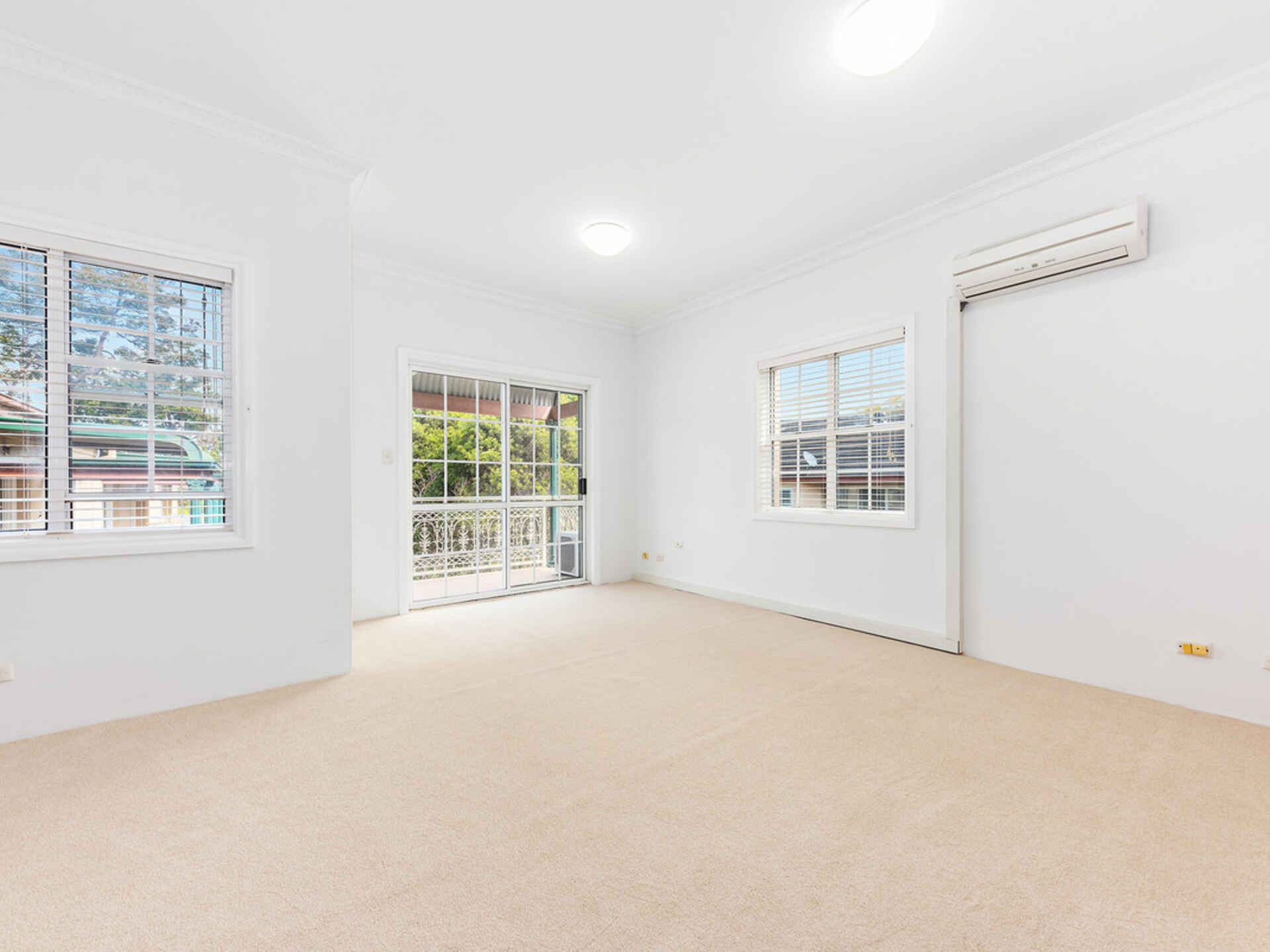 12/244 Mowbray Road Chatswood