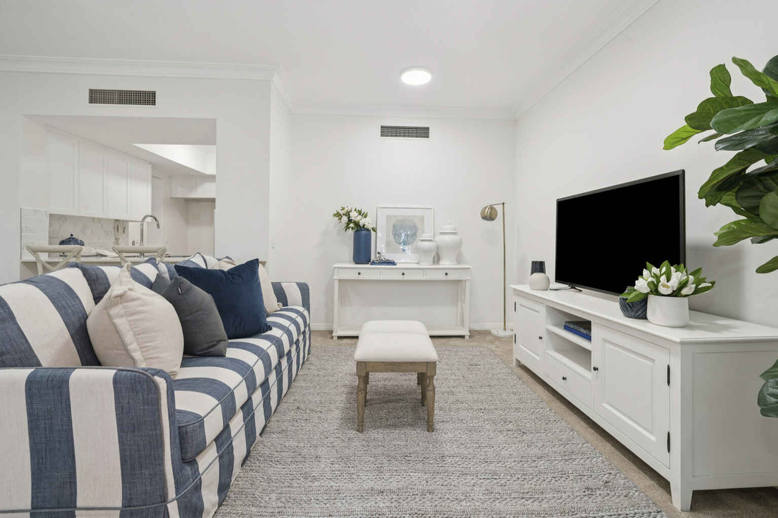 37/6 Hale Road Mosman
