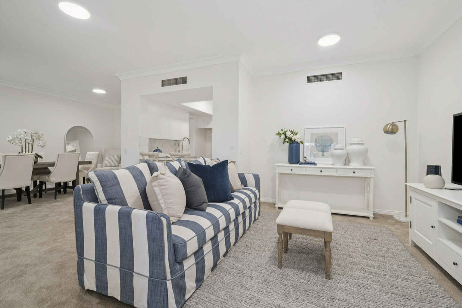 37/6 Hale Road Mosman