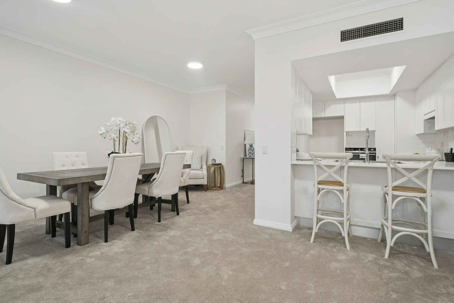 37/6 Hale Road Mosman
