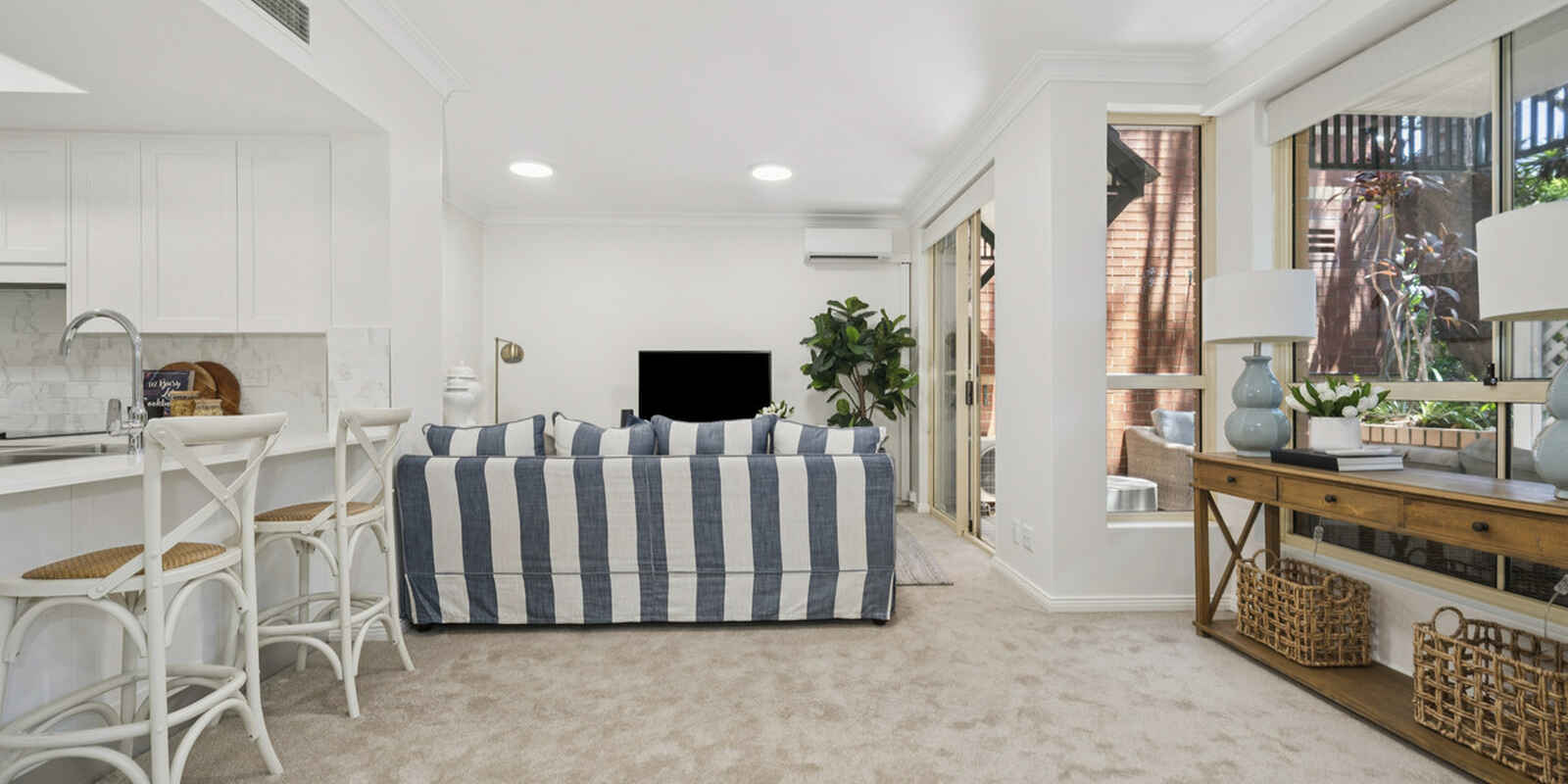 37/6 Hale Road Mosman