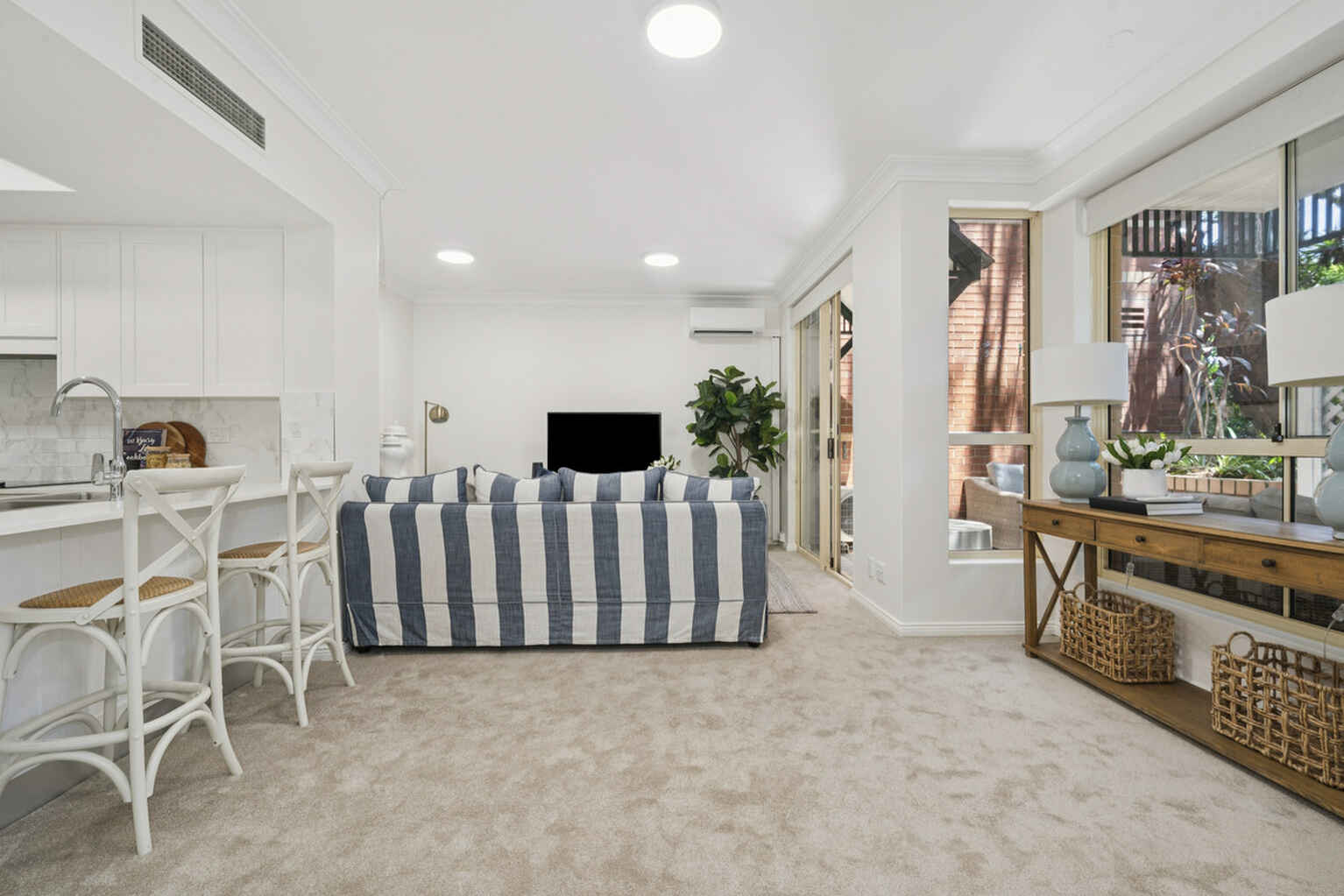 37/6 Hale Road Mosman